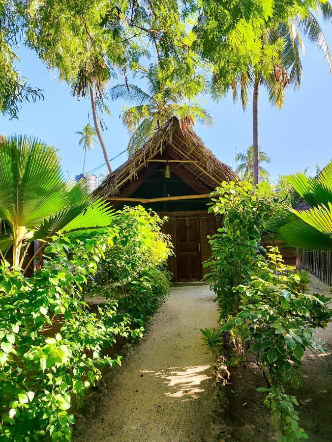 Hostal Your Zanzibar Place *