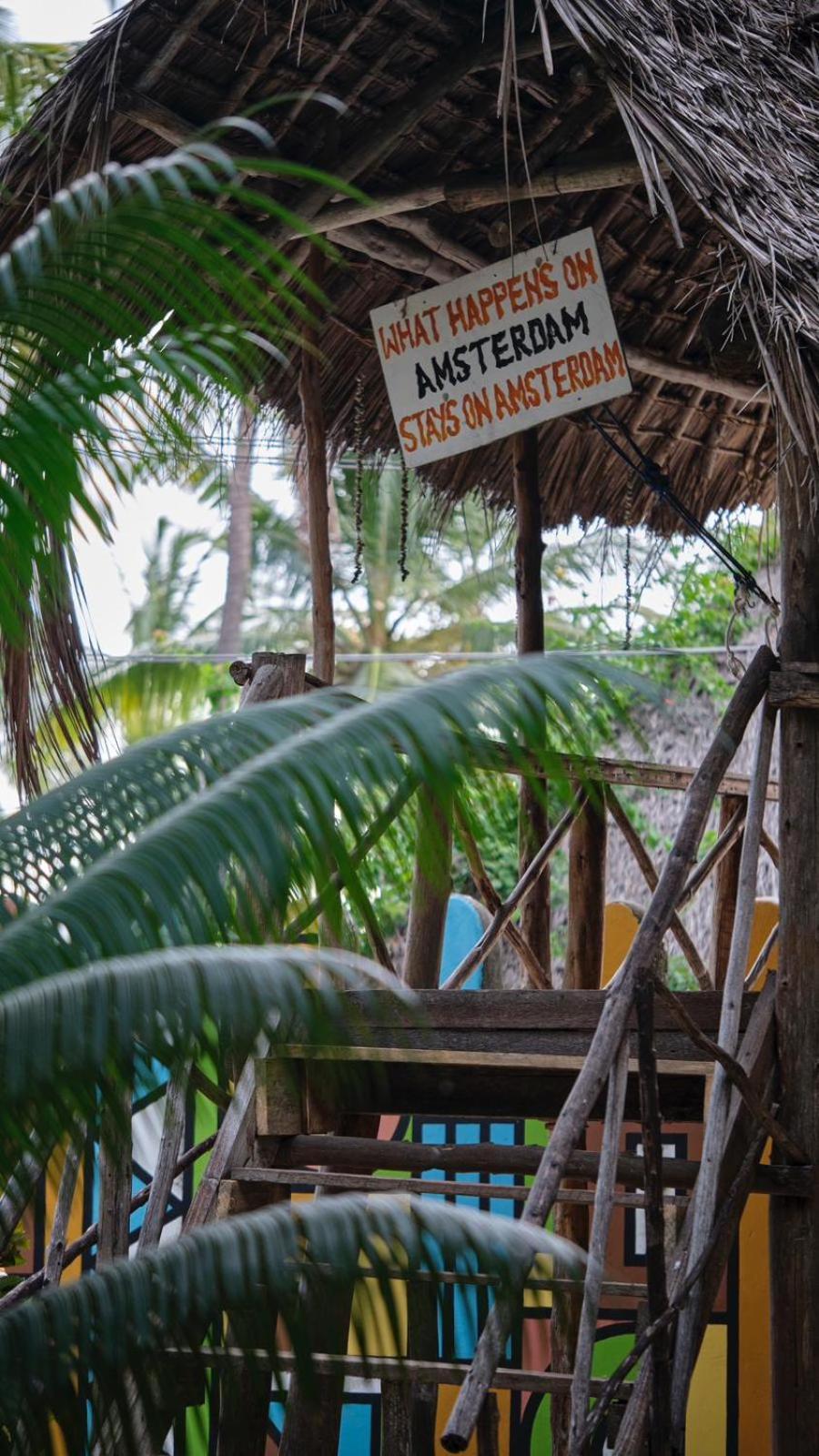 Your Zanzibar Place Hostal