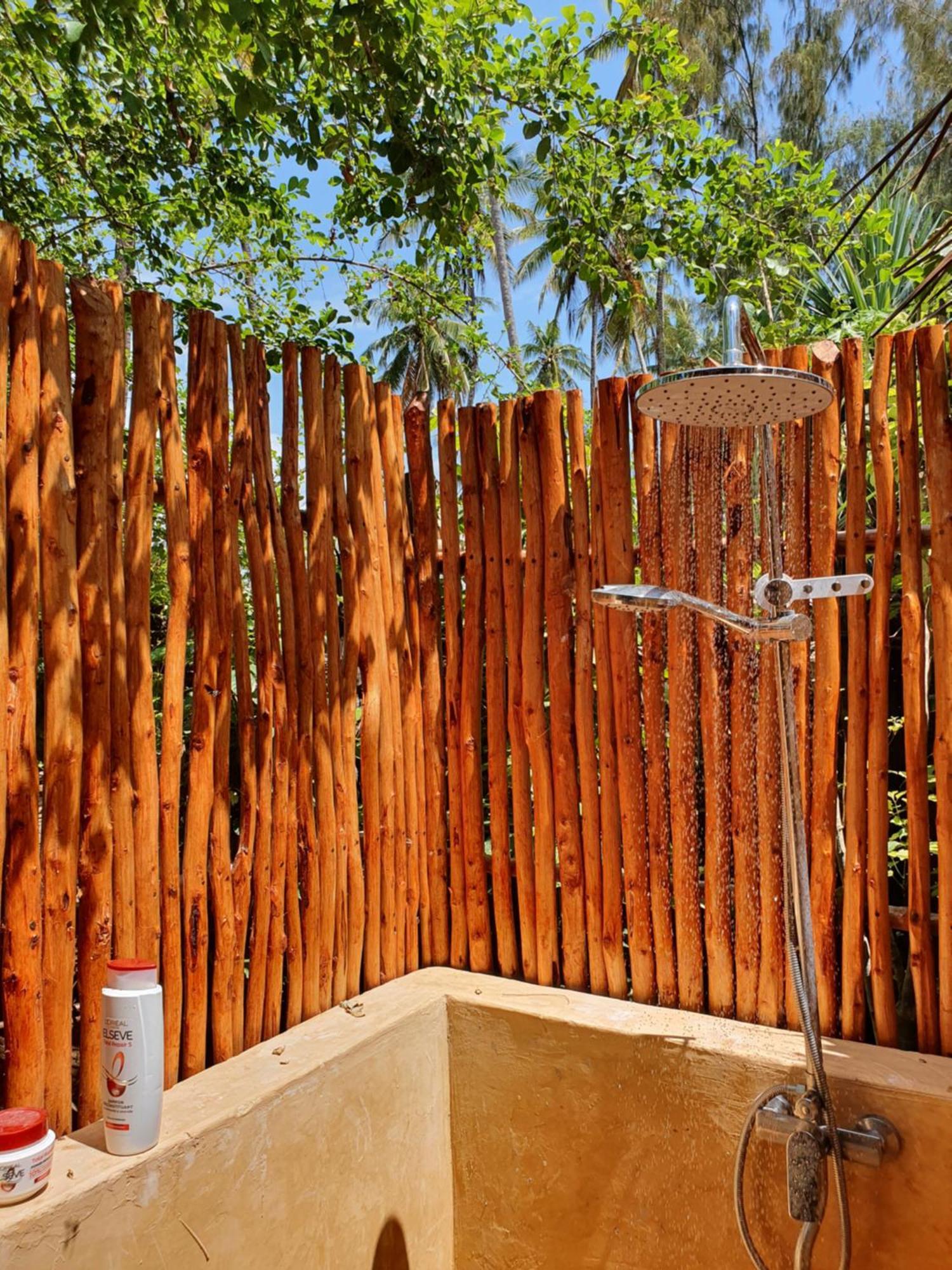 Hostal Your Zanzibar Place
